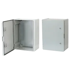 Щит з монтажною панеллю, опалові дверцята, IP 65 ERKA 024
