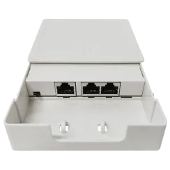 Подовжувач PoE 2-портовий Ewind EW-PSE-PW6603F IP66 водонепроникний 10/100M