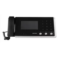 7 "IP майстер станція DS-KM8301